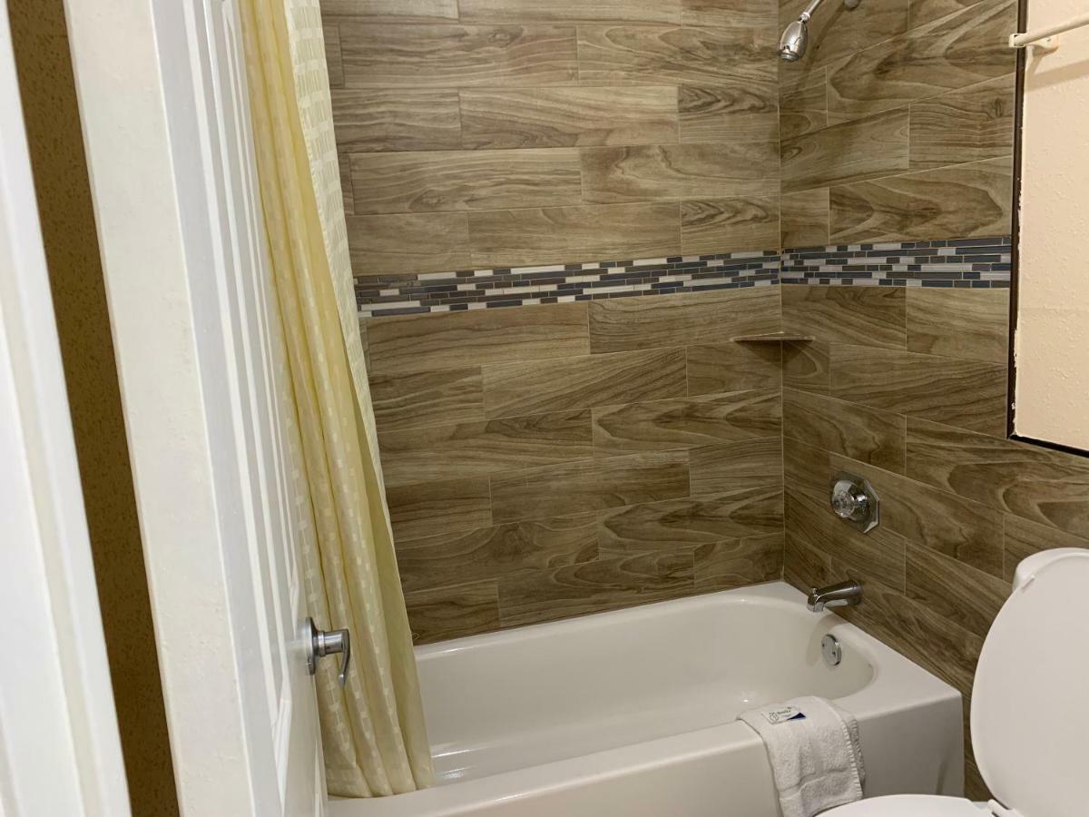 Guest Inn And Suites Houston Quarto foto